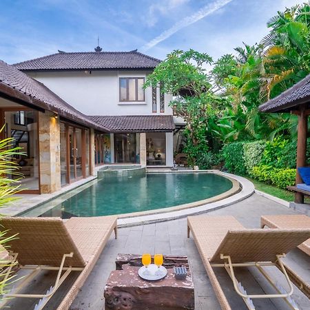 Villa Aveli Seminyak By Best Deals Asia Hospitality Eksteriør bilde